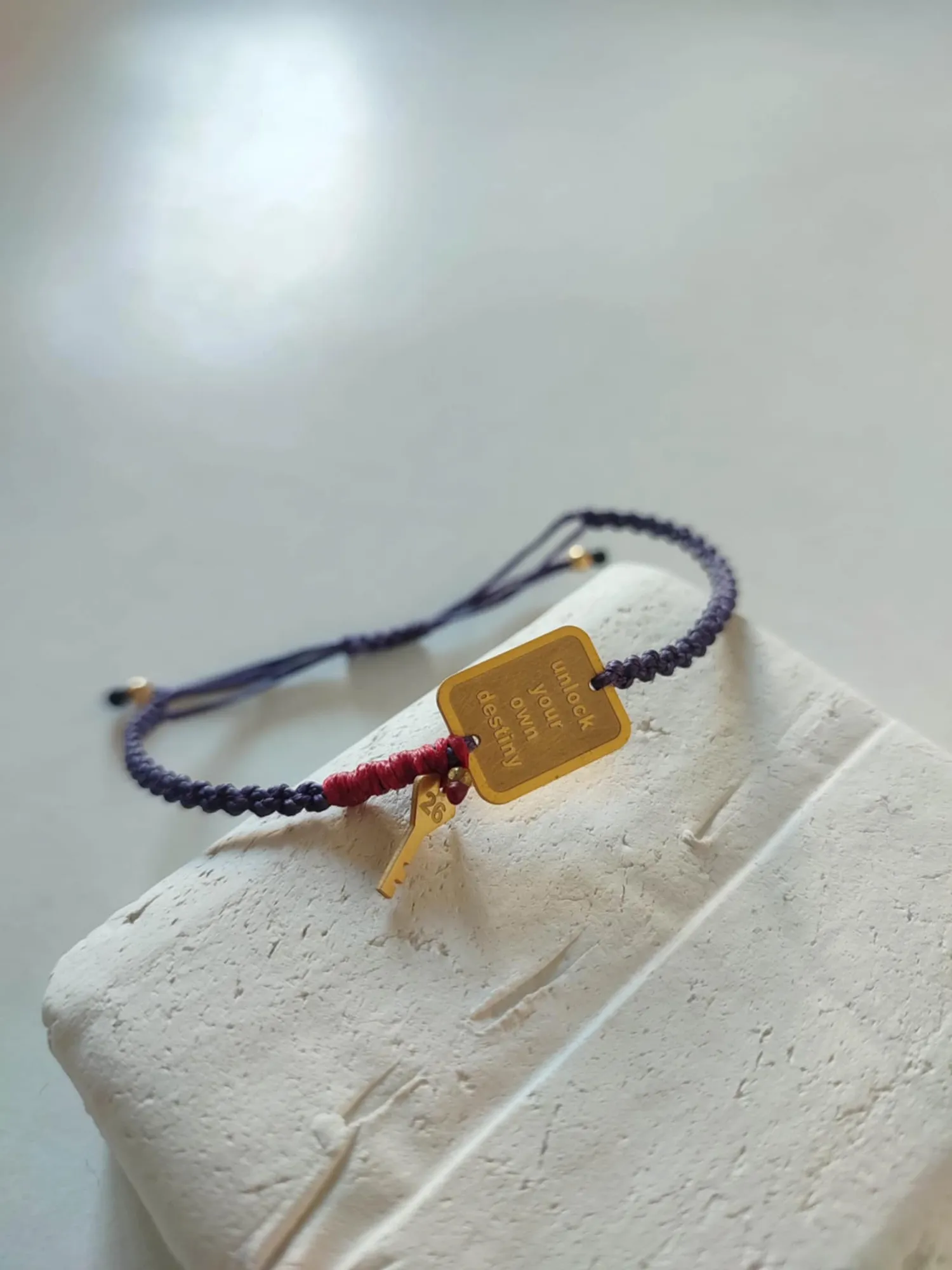 L001 CHRISTMAS Dark Purple